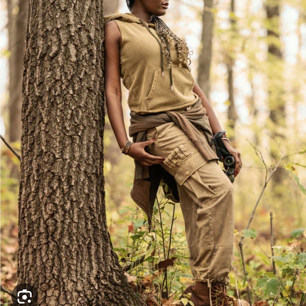 Venor hunt inspired cargo pants